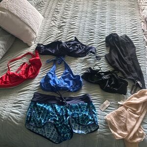 Lot of Athleta swim pieces.